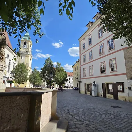 Golden Spur - Old Town Appartement *